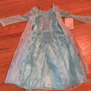 NWT Elsa FROZEN costume, size 3T